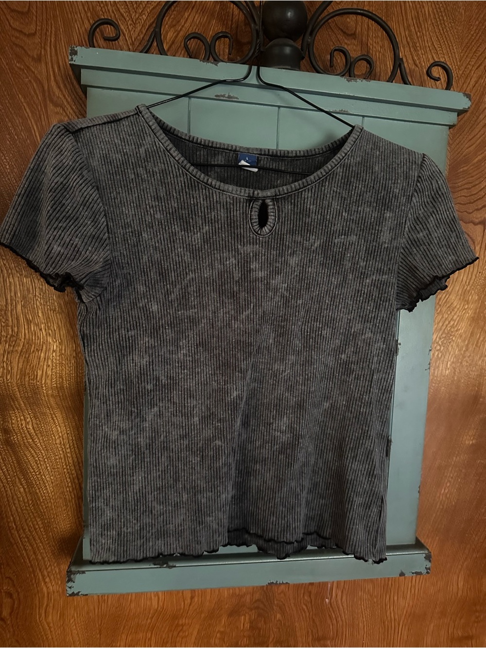 Old Navy Washed Black Ribbed Keyhole Short Sleeve Tee